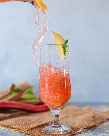 lemoniada rabarbarowa